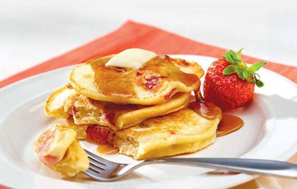 Strawberry Ricota Pancakes